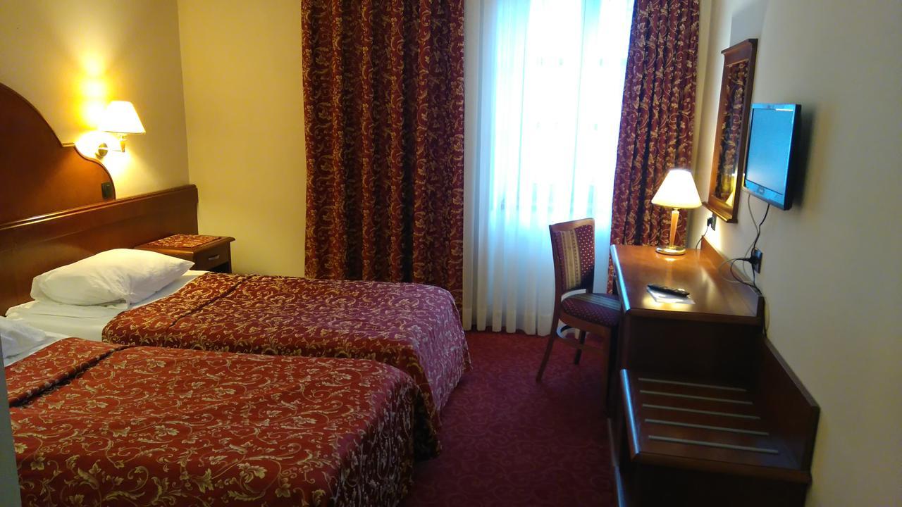 Hotel Amalia Ludbreg Exterior photo